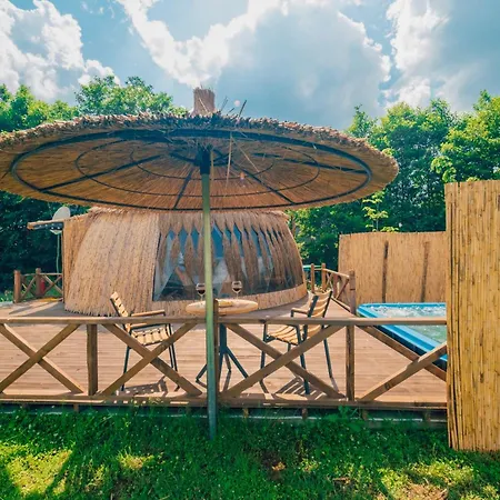 Dedeman Village Sapanca فندق *