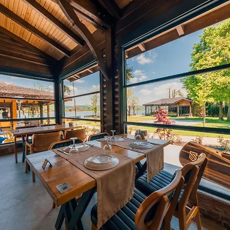 Hotel Dedeman Village Sapanca *